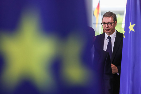 Сърбия призна, че е купила китайски ракети след изтичане на снимки в интернет