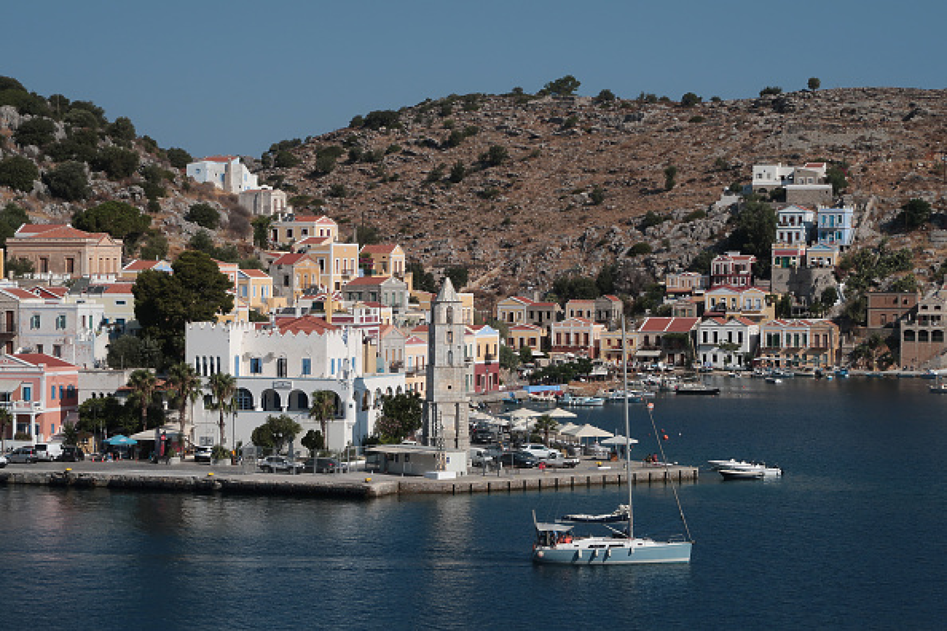 Лоша интернет връзка и скок на наемите прогонват чужденците, дигитални номади от гръцките острови