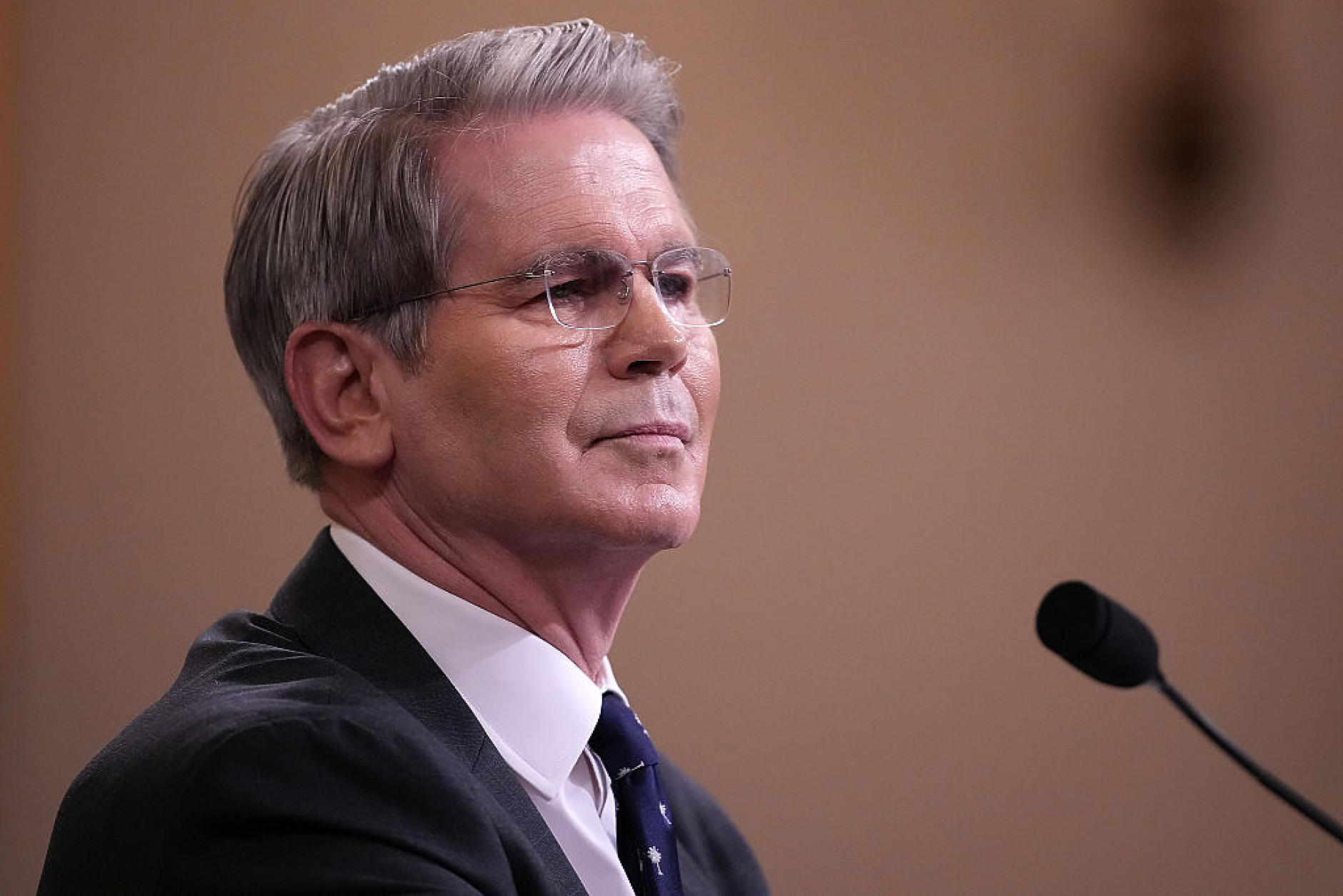 Министърът на финансите на САЩ: Ангажирани сме с търговското споразумение с ЕС