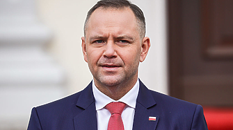 Полският президент наложи вето върху използването на програмата на ЕС за заеми за оръжия