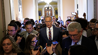 Републиканците в Сената: САЩ харчат по 900 милиона долара на ден за операцията срещу Иран