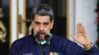 Китай предоставя безвизов достъп на граждани на Великобритания и Канада