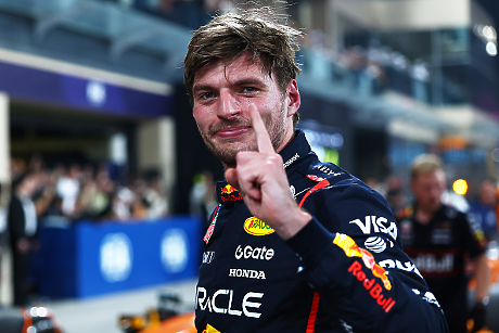 Шампионът от Формула 1 Верстапен изгони от пресконференцията си представителя на в. The Guardian