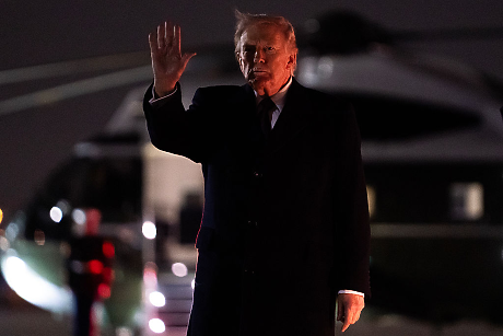 Тръмп оказва натиск върху НАТО да помогне за сигурността на Ормузкия проток