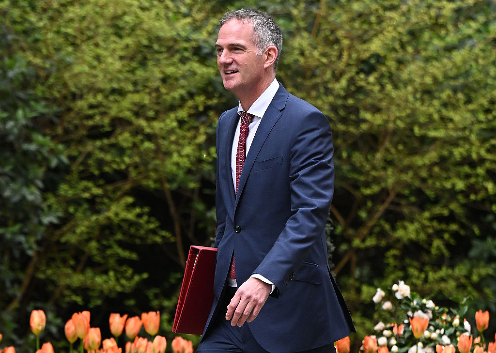 Страх от недостиг: Великобритания връща в действие ключов CO₂ завод