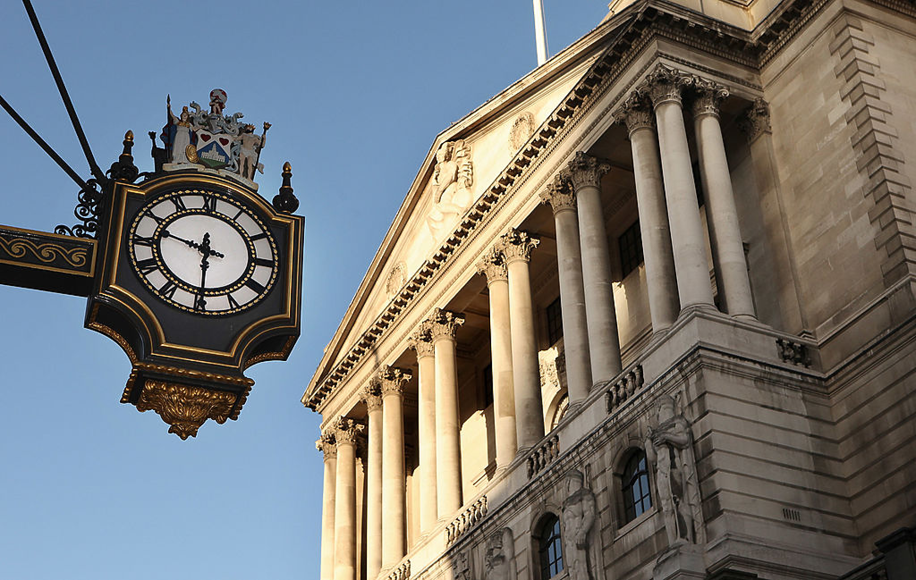 Английската централна банка запази лихвите без промяна с единодушно решение