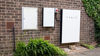 Tesla търси да закупи оборудване на стойност 2 9 милиарда долара