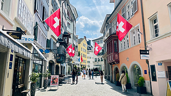 Рейтингът на Тръмп удари 7-годишно дъно, републиканците предпочитат ДеСантис