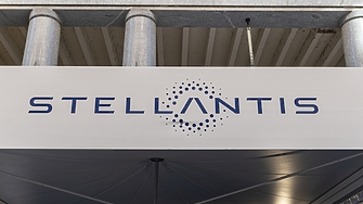 Stellantis продава облигации за 5 млрд. евро, за да укрепи финансите си след разходите за електромобили
