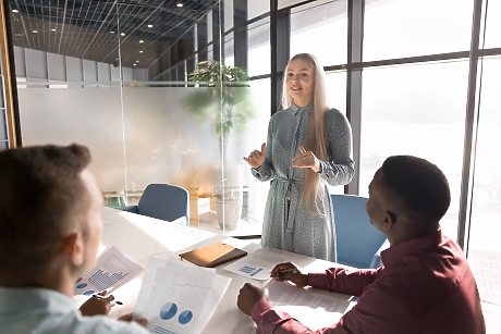 3 прости навика, които ще ви направят по-убедителни и харизматични