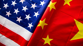 Майк Пенс се отказа от по-нататъшно участие в надпреварата за президентските избори в САЩ