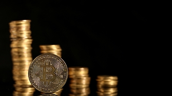 Биткойнът се колебаеше близо до най ниското си ниво за последните