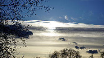 Времето в сряда: Застудяване и превалявания