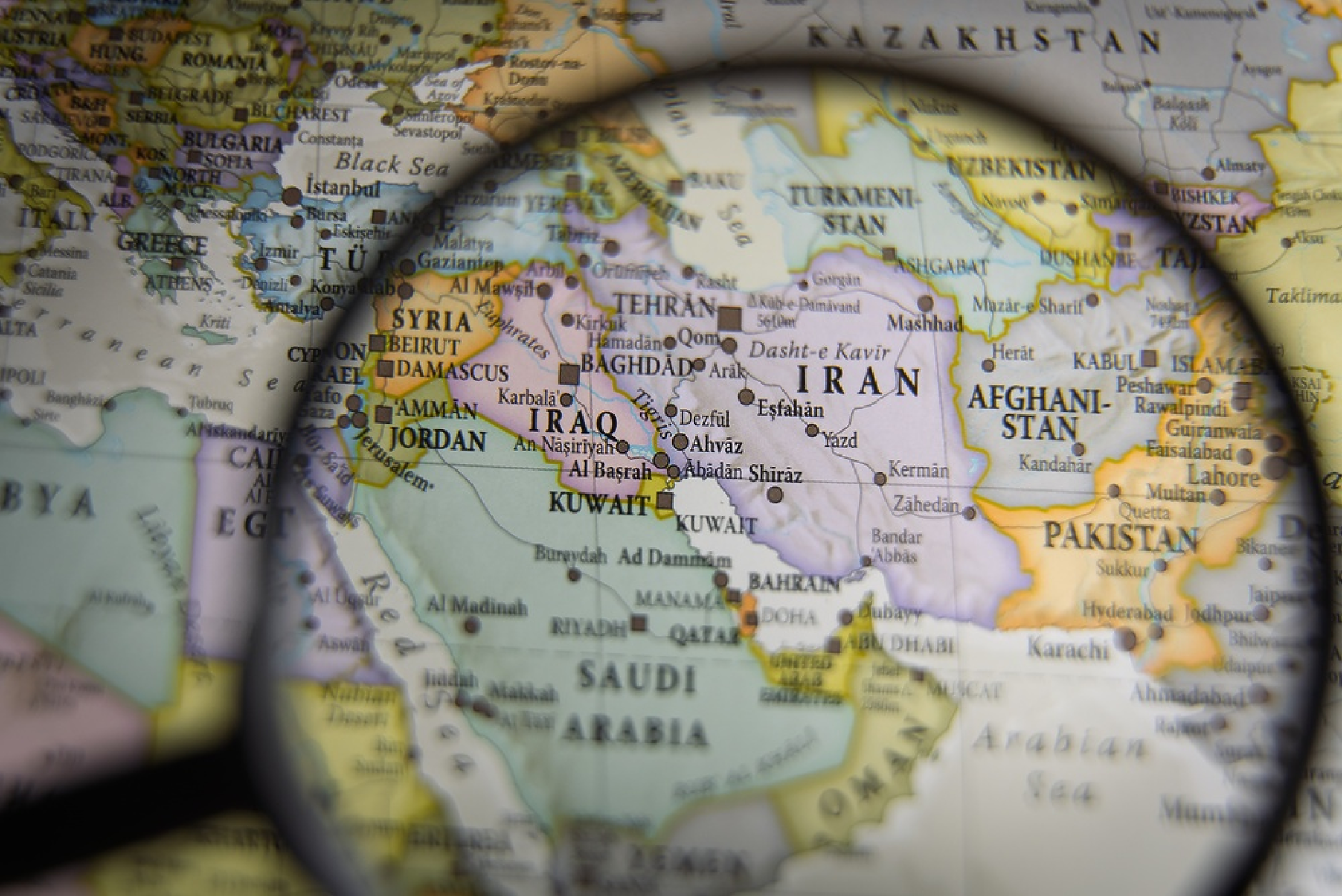 МВнР: Българите незабавно да напуснат Близкия изток