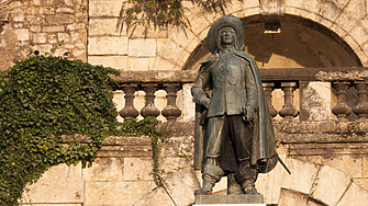 Мистериозният уличен художник Банкси прави изложба в Глазгоу