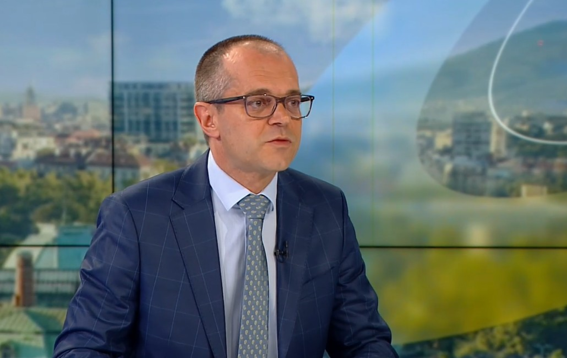 КЗП отчита стабилност при храните, но ръст в цените на услугите