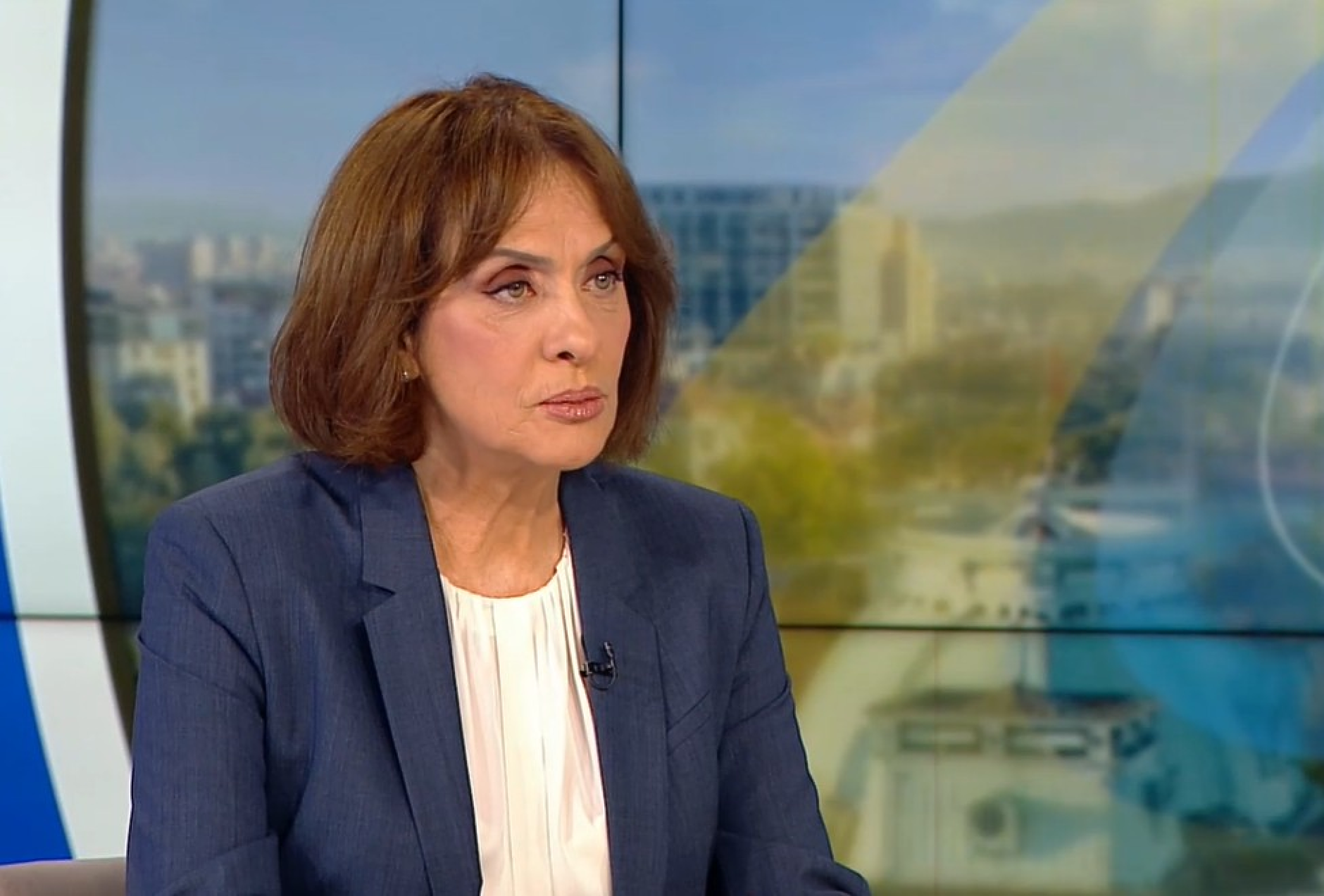 Надежда Нейнски: Рано е за оптимизъм, защото нагнетената ситуация е изключително тежка