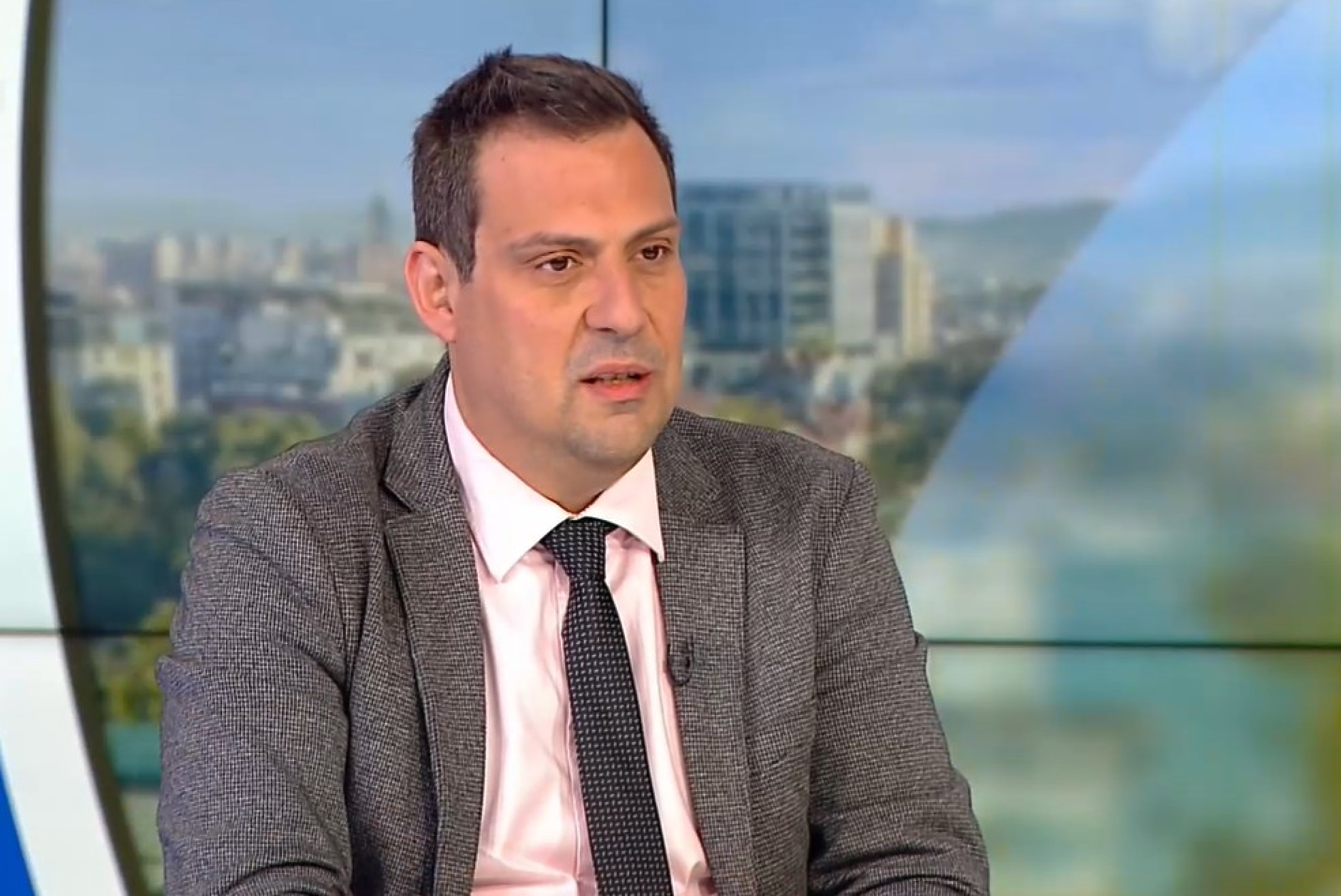 Светослав Бенчев: Цените на петрола ще се стабилизират, но няма да се върнат към старите нива