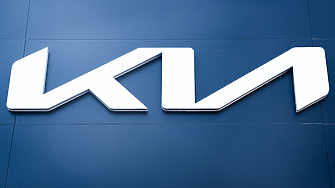 Южнокорейската Kia Corp заяви в четвъртък че е отложила плановете