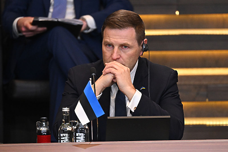 Естония: НАТО няма да се разпадне, САЩ ще защитят съюзниците си