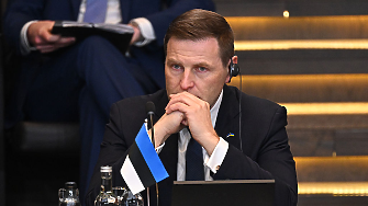 Естония: НАТО няма да се разпадне, САЩ ще защитят съюзниците си