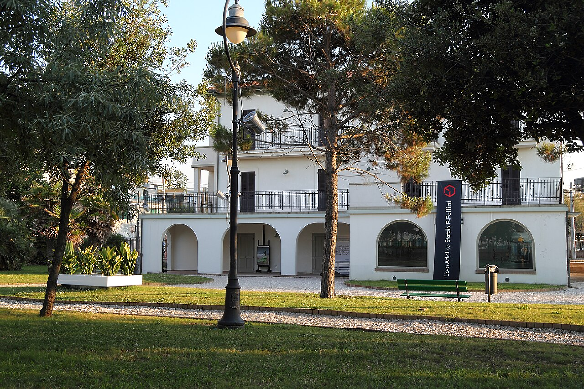 Община в Италия купи вилата на Мусолини, за да я пази от „фашистки носталгици“