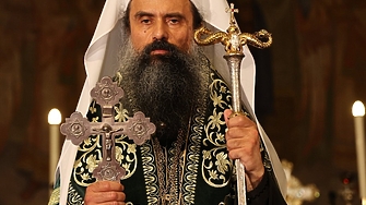 На днешния ден да се поклоним пред Кръста и да