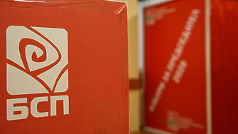 След остър скандал в НС: Петков и Пеевски се обявиха един друг за луд, г-н Никой и медицински случай