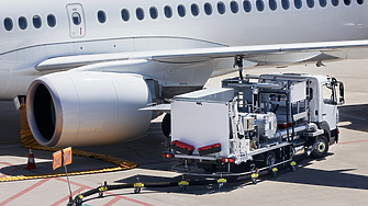 IATA: Европа може да се сблъска с отмяна на полети през лятото заради недостиг на авиационно гориво