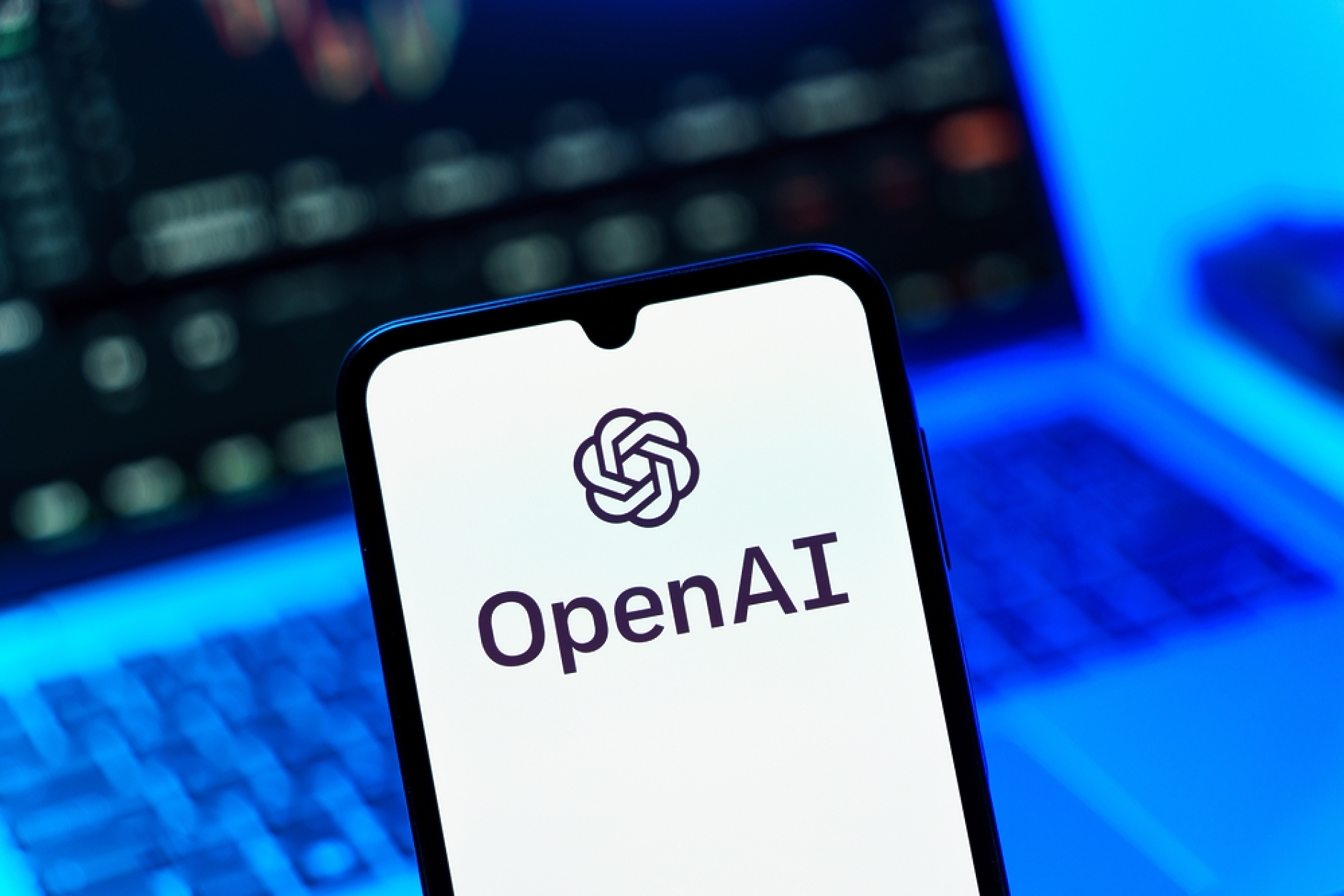 OpenAI: Нужни са социални програми и повече ток за бъдещето на ИИ