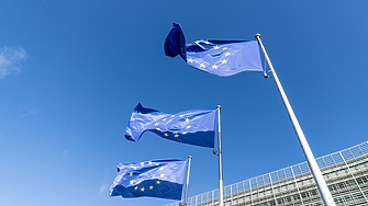 Най-големият жп оператор на Мексико спря 60 влака заради нелегалните имигранти