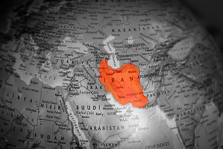 Галибаф: Има напредък в разговорите със САЩ, но споразумението остава далеч