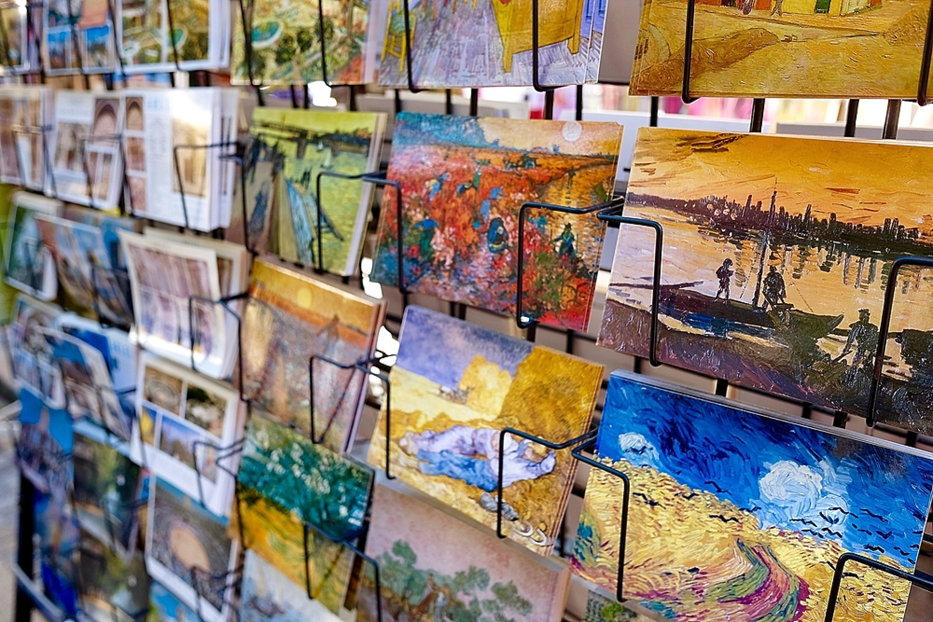 Пратка от колекционер: Научен анализ ще доказва автентичността на неизвестна досега картина на Ван Гог