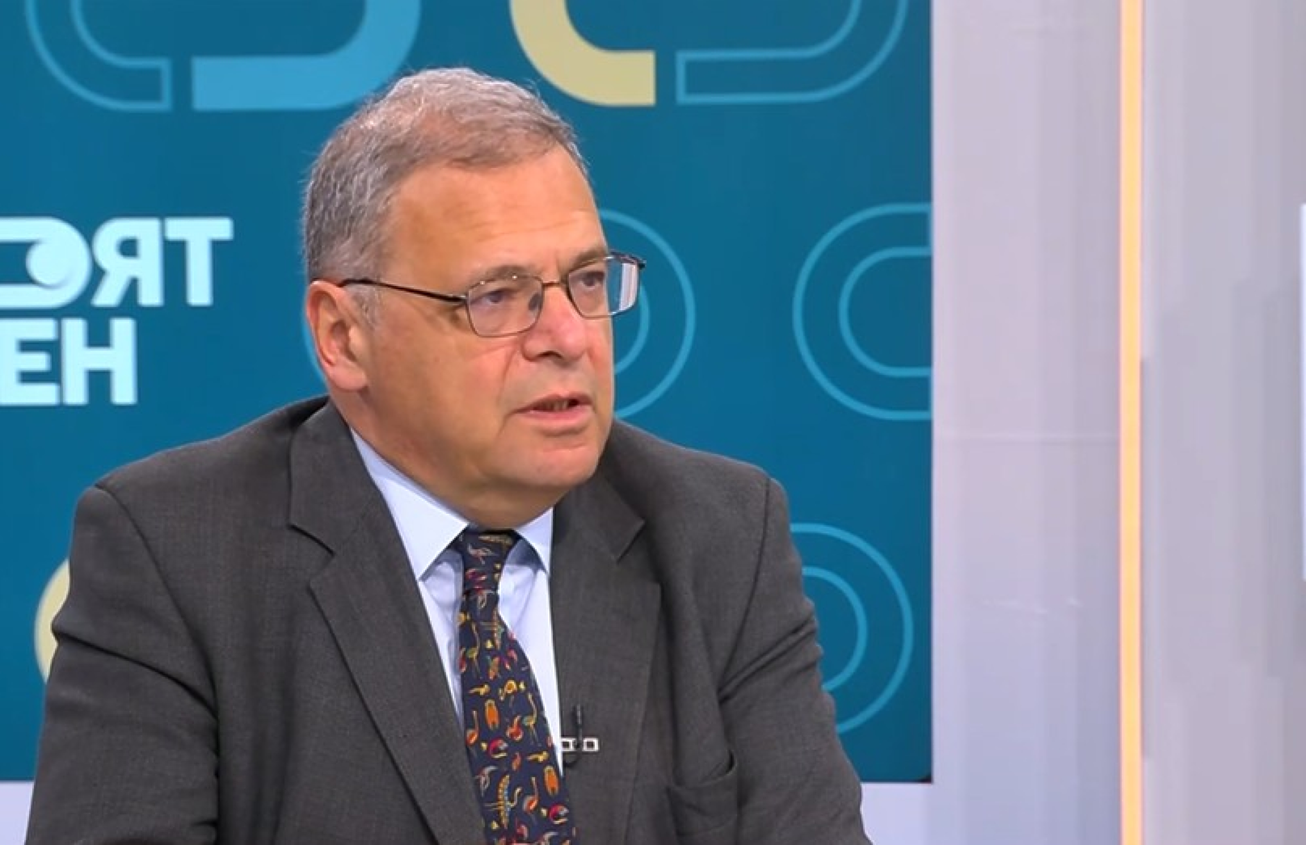 Екоминистърът: Стара и компрометирана водопреносна мрежа причинява 60% загуби у нас