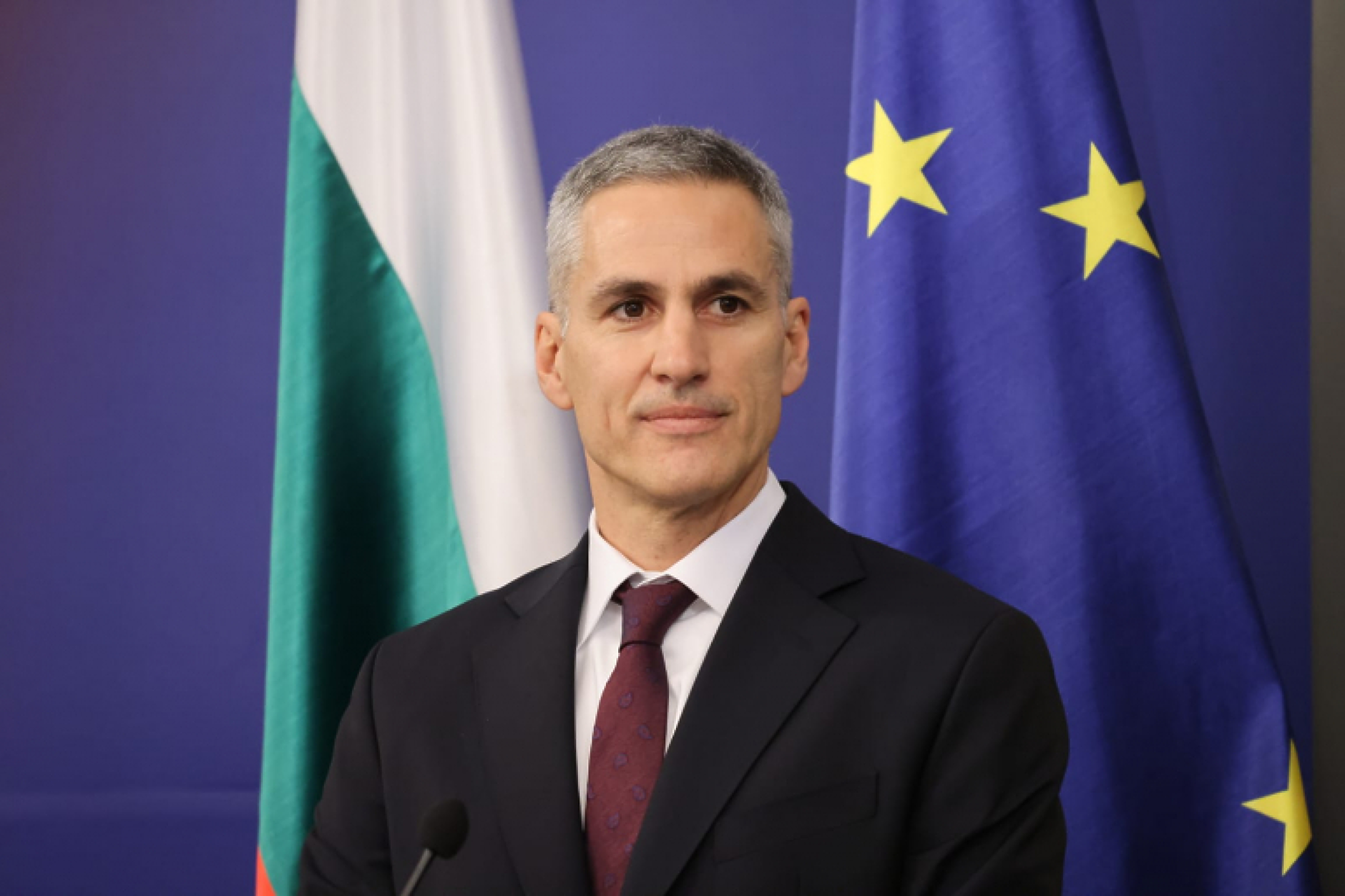 Андрей Гюров предлага 1,4 млрд. евро да бъдат извадени от Българската банка за развитие