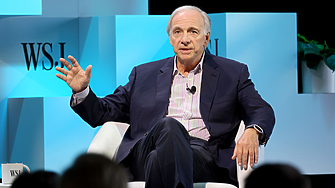 Рей Далио: Фед не трябва да намалява лихвените проценти в ерата на „стагфлация“