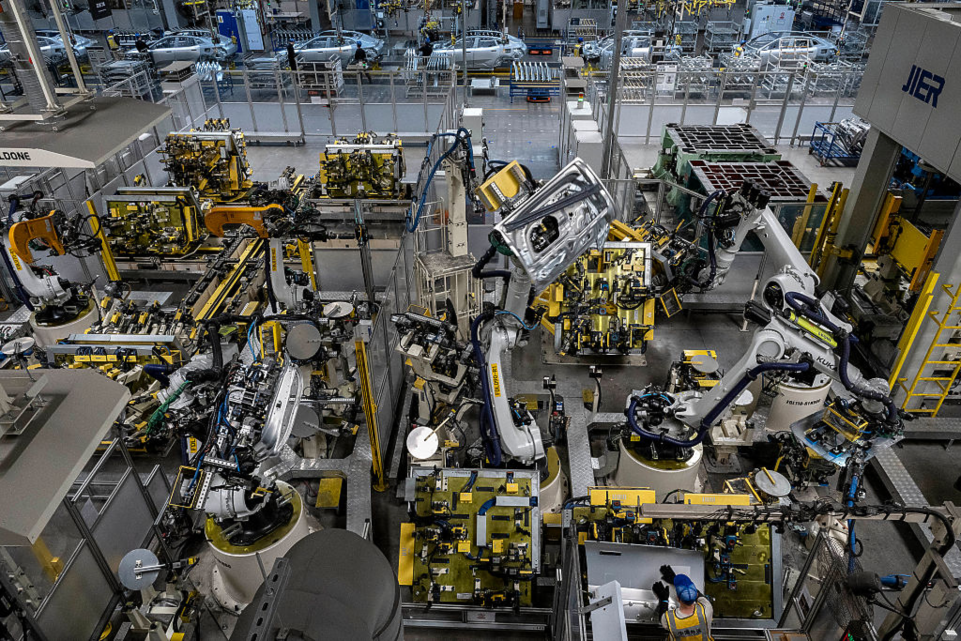 Caocao на Geely ще внедри хиляди напълно персонализирани роботизирани таксита през 2027 г.