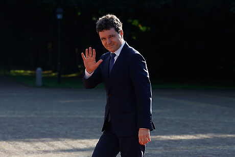 Президентът на Румъния е готов да назначи нов премиер след разпадането на правителството
