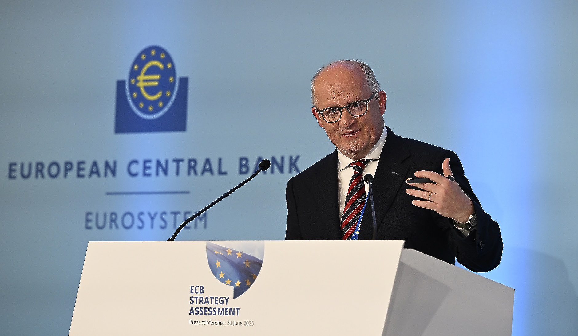 Главният икономист на ЕЦБ вижда „естествени“ фискални аргументи за общ европейски дълг