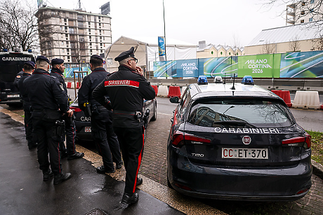 Футболисти от Серия А и пилоти от Формула 1 са ползвали услугите на мрежа за компаньонки в Милано
