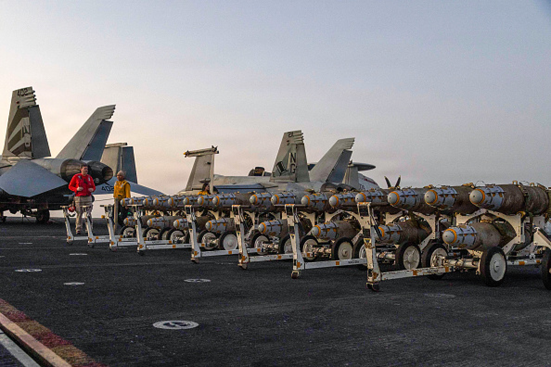 Централното командване на САЩ подготвя планове и варианти  за евентуални военни действия в Иран