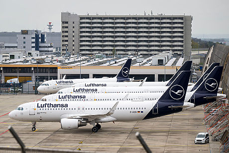 Lufthansa отменя 20 000 полета, за да пести гориво