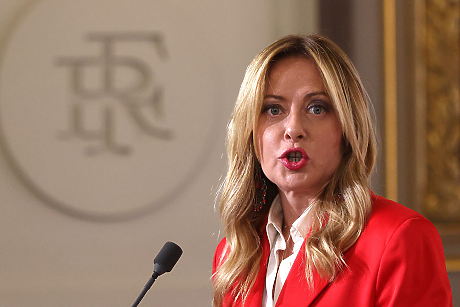 Мелони навлиза в решаваща предизборна година с ограничени възможности за разходи