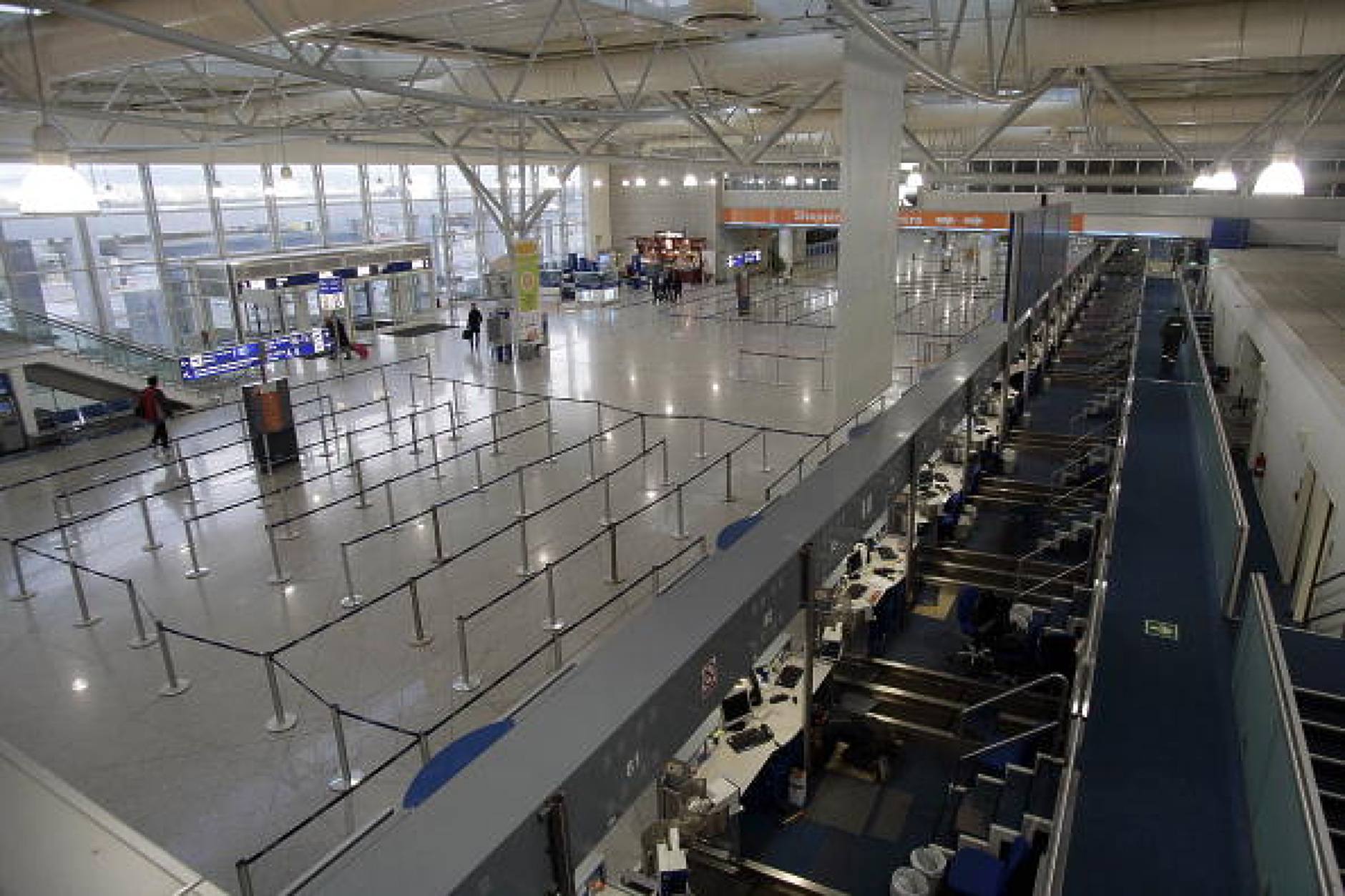 Втора вълна за 10 г.: Гърция обяви 22 летища за отдаване на концесия 