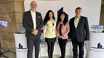 Как се учи инженерство в реалността: HydroHacks пренася ВиК авариите в университета