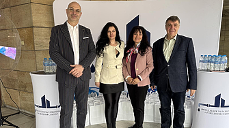 Как се учи инженерство в реалността: HydroHacks пренася ВиК авариите в университета