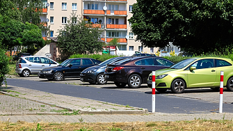 СОС ще гласува разкриването на близо 1200 паркоместа в междублокови пространства