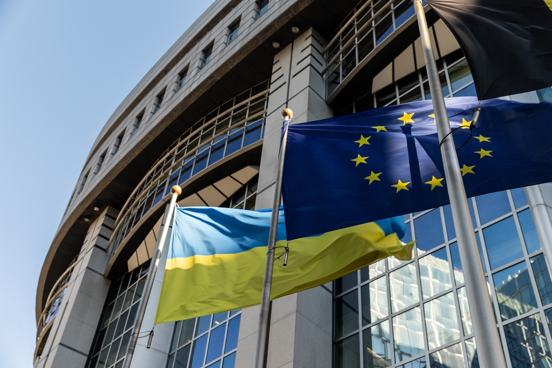 ЕС одобри заем от 90 млрд. евро за Украйна 