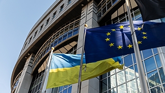 Украйна най накрая ще започне да получава заем от 90 млрд евро от