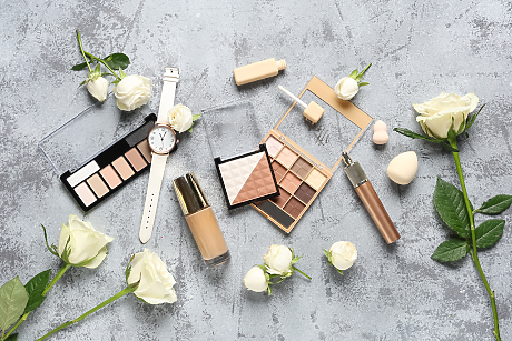 Минималистичен грим: Как да изглеждаме свежо за 5 минути?